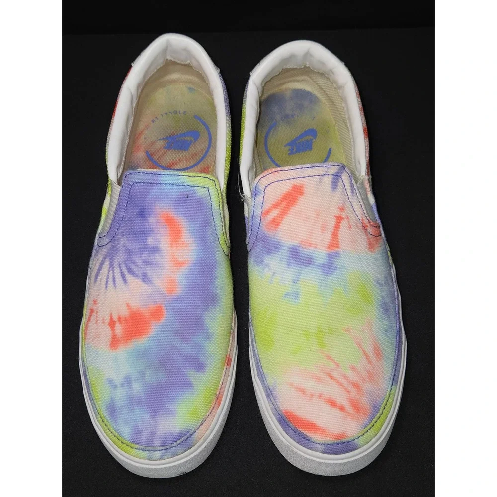 Nike brighten your